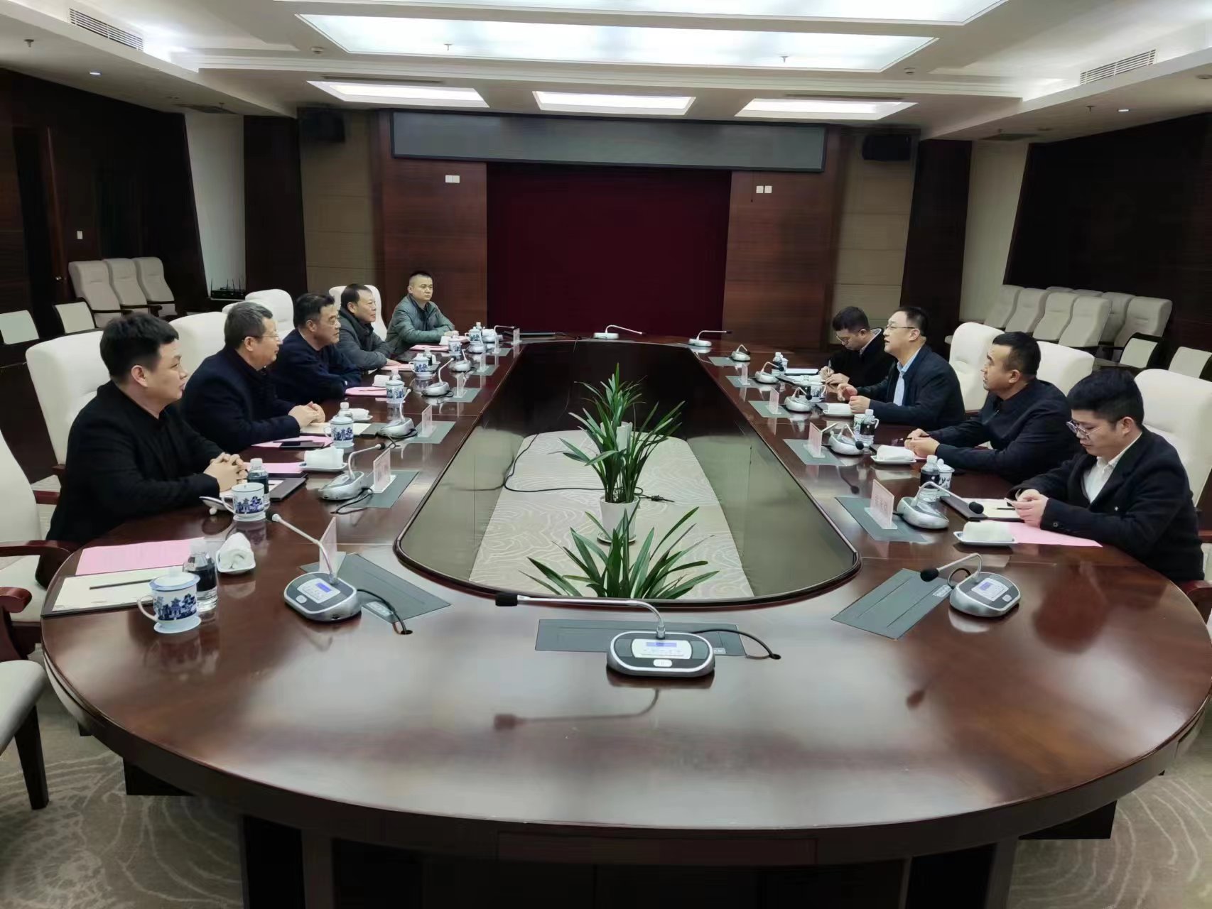 ÎÚº£Êи±Êг¤Íõ¼ÌƽһÐе½Òâ°º4-ÃÎÏëÕÕ½øÏÖʵ,ŬÁ¦³É¾ÍδÀ´!¹É·Ýµ÷ÑÐÖ¸µ¼ (3).jpg ÎÚº£Êи±Êг¤Íõ¼ÌƽһÐе½Òâ°º4-ÃÎÏëÕÕ½øÏÖʵ,ŬÁ¦³É¾ÍδÀ´!¹É·Ýµ÷ÑÐÖ¸µ¼ (3).jpg