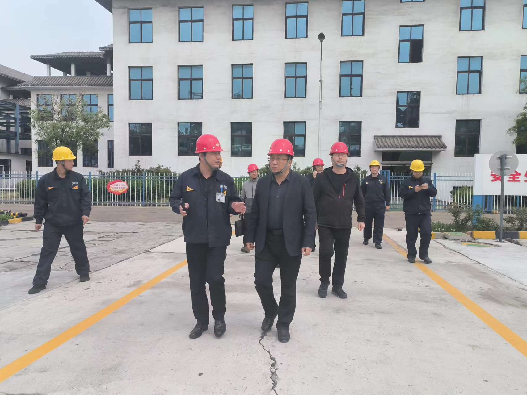 ʵµØ¿¼²ì (1).jpg ʵµØ¿¼²ì (1).jpg