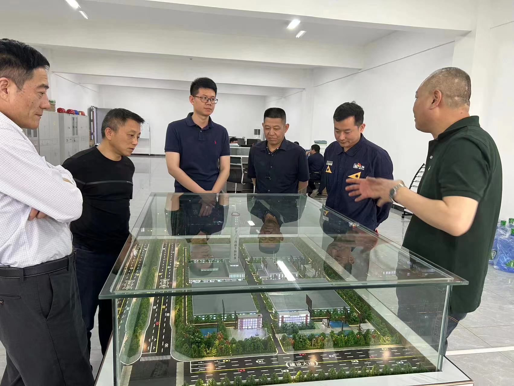 פÂíµê¿ªÃÅ×Ó·ÊÒµ.jpg פÂíµê¿ªÃÅ×Ó·ÊÒµ.jpg