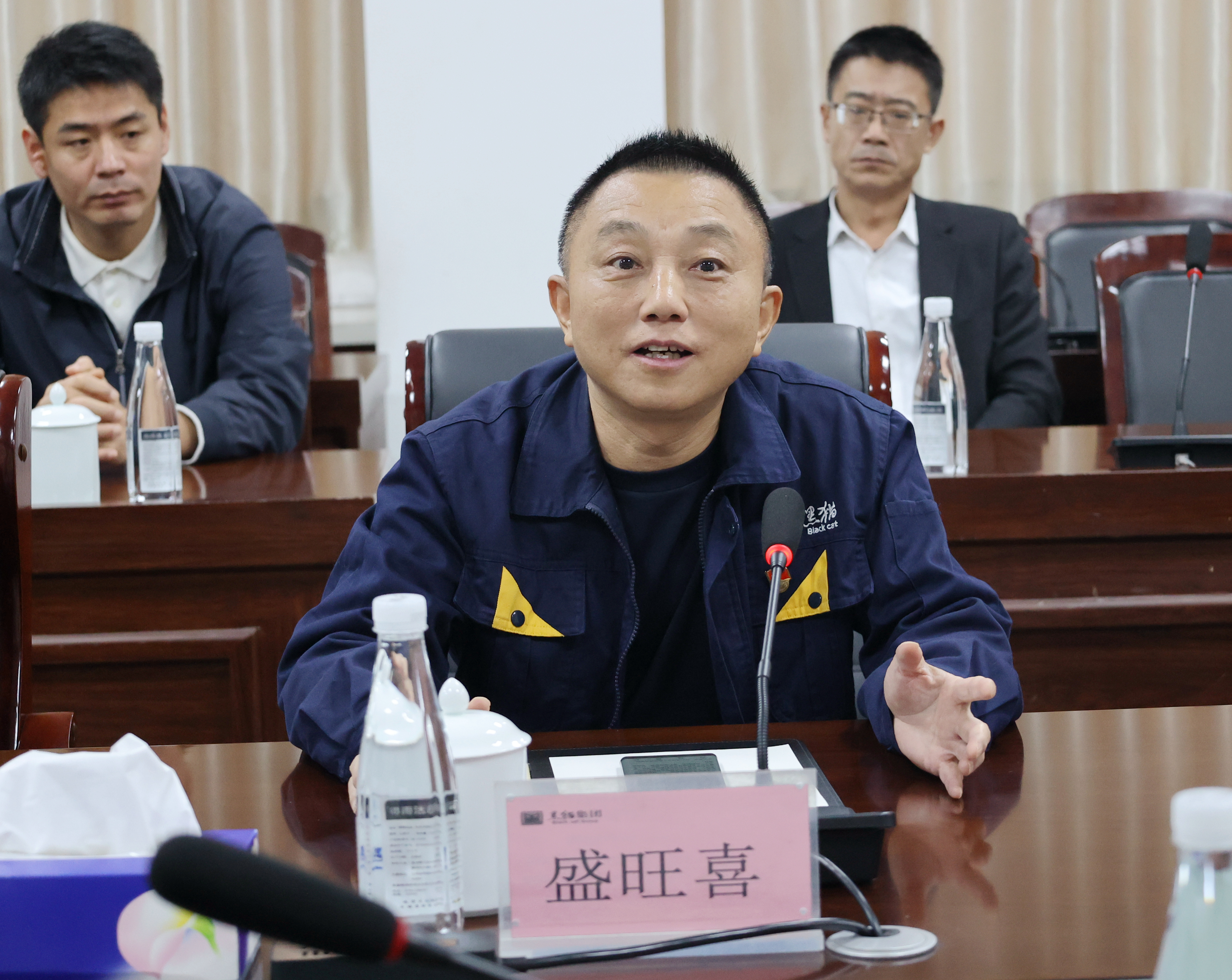 ͼ4 Ê¢Íúϲ½²»°.jpg ͼ4 Ê¢Íúϲ½²»°.jpg