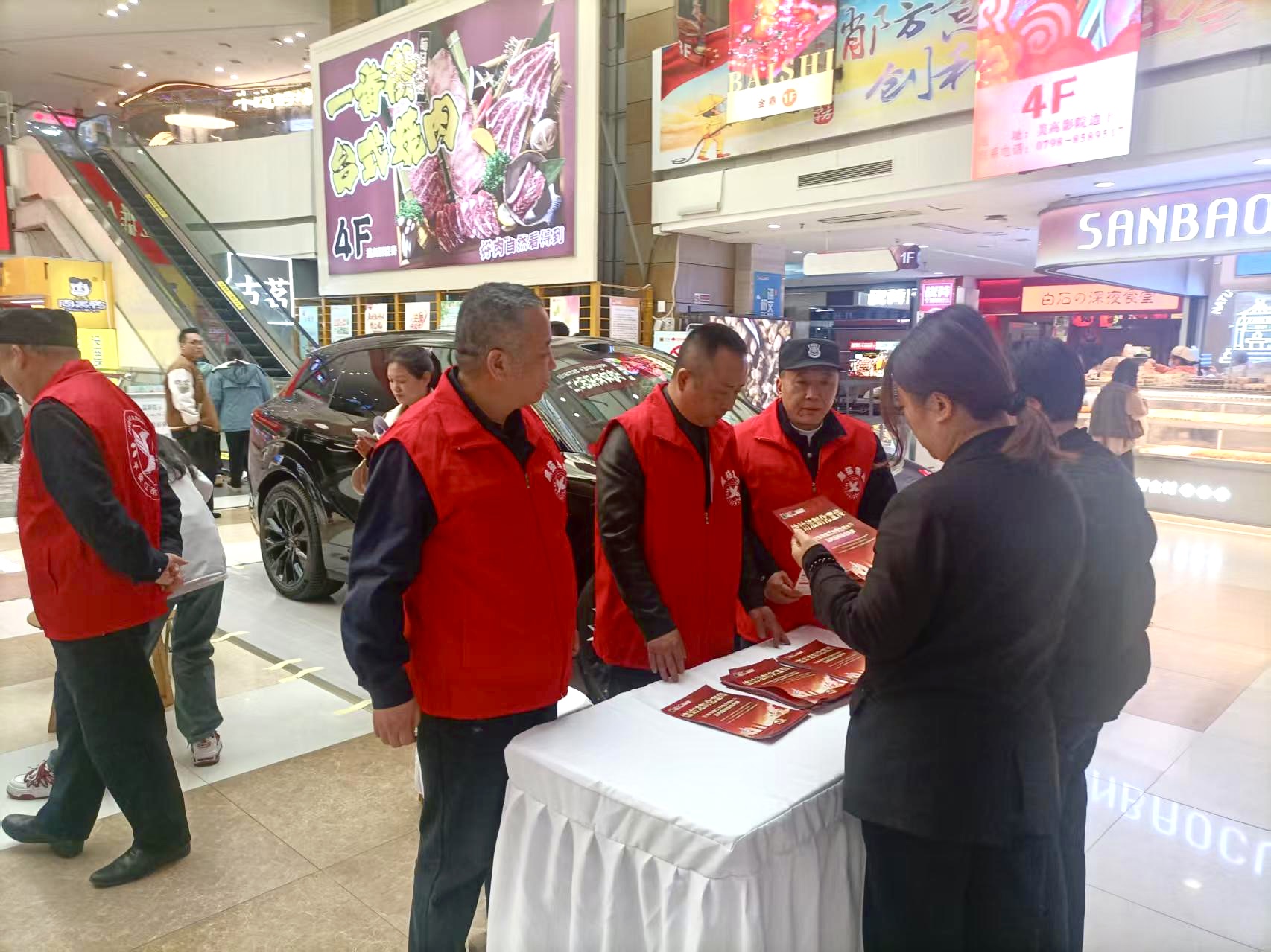 ×ÔÔ¸Ô˶¯ÏÖ³¡.jpg ×ÔÔ¸Ô˶¯ÏÖ³¡.jpg